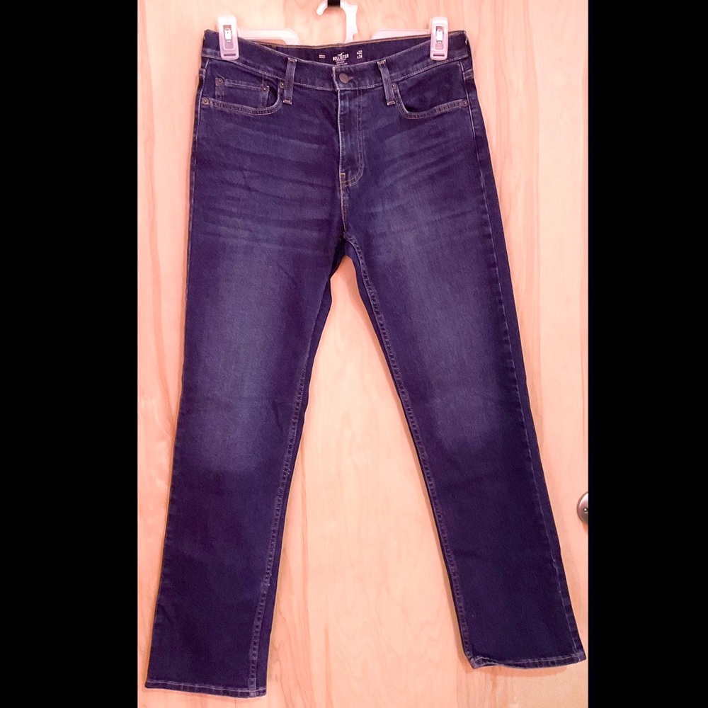 Hollister Epic Flex Straight Leg Jeans - EUC
